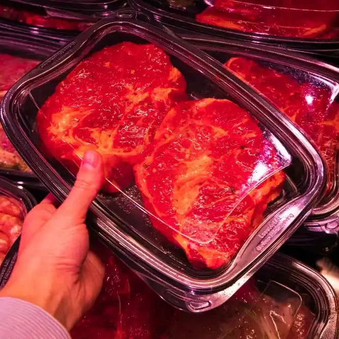 Embutidos Colombo Alemana correctamente almacenados en refrigeración